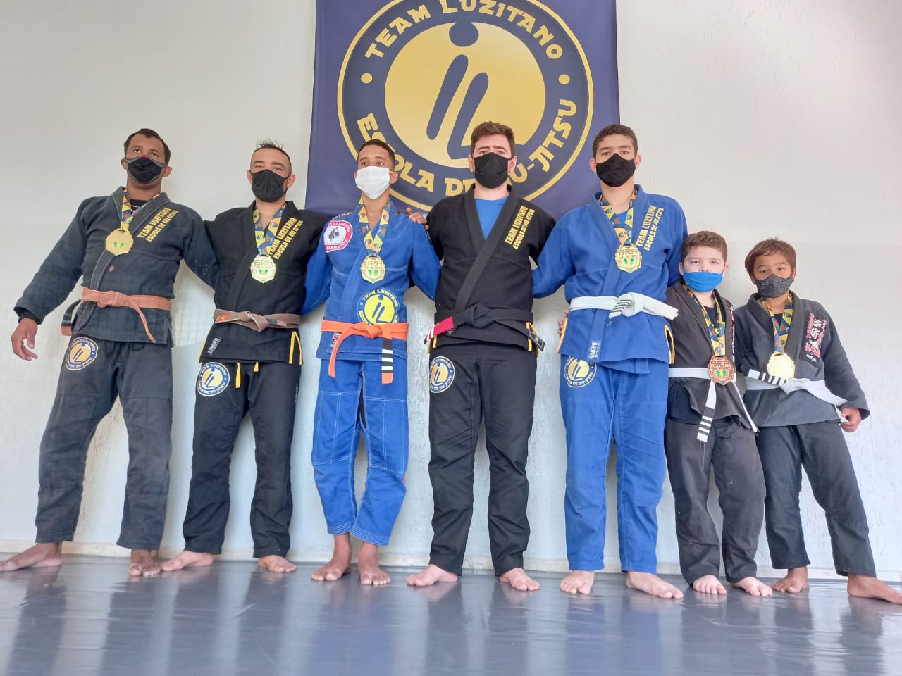 Equipe de Jiu Jitsu de Barretos conquista sete medalhas em competição