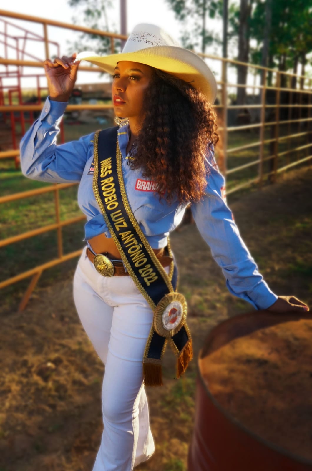 Atuais Miss e Mister Rodeio Brasil se encontram com a Miss Rodeio América  2023 na Festa do Peão de Barretos