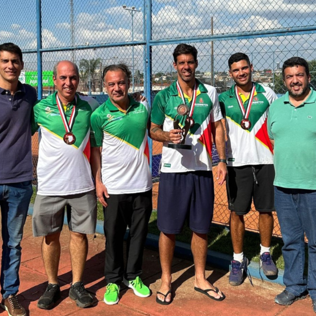 Tênis de Mesa Masculino é campeão dos Jogos Regionais - Mais